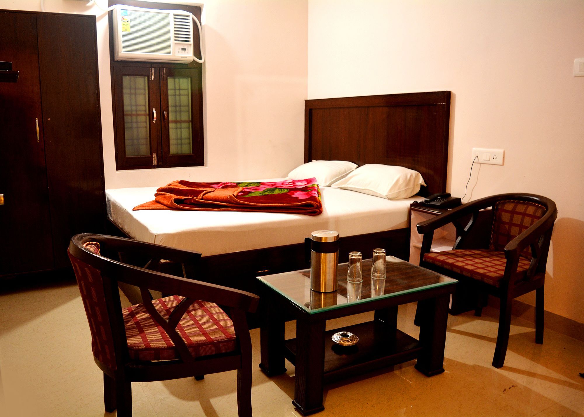 Hotel Thakur Ji Haridwar Exterior photo